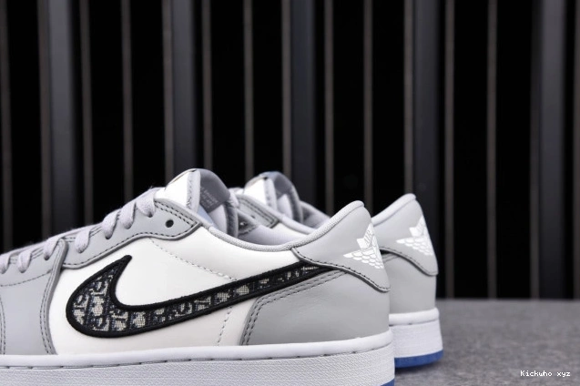 OG shoe CN8607-002 LOW X JORDAN (DR box) DR 1 0729